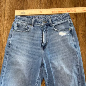 American Eagle Distressed Mom Jeans Size‎ 2 High Rise Stretch Waistband boho thumbnail 7