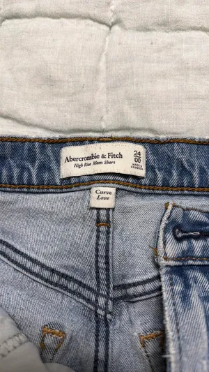 Abercrombie Shorts Curve Love High-Rise thumbnail 4
