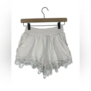 American Eagle White Lace Trim Shorts XS Boho Smocked Waist Lightweight‎ thumbnail 2
