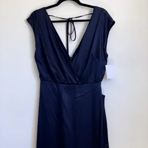 NWT‎ Dessy Collection Charmeuse Cap Sleeve Gown Dress in Midnight Blue thumbnail 5