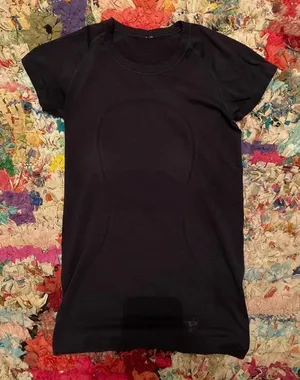 Lululemon Shirt thumbnail 1
