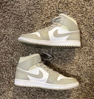 Air Jordan 1 Mid ‘College Grey’ thumbnail 6