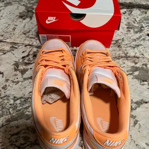 Nike Dunk Retro Low Peach Cream White DD1503-801 Women Size 10.5 / Men 9 New thumbnail 4