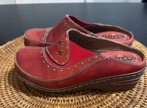 Spring Step LArtiste Chino-R Red Leather Floral Clogs Mules Womens 36 thumbnail 1