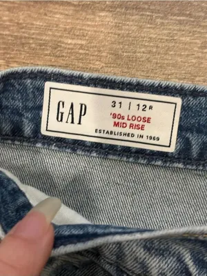 GAP Loose Mid Rise Relaxed Straight Distressed Blue Jeans Size 12 thumbnail 2