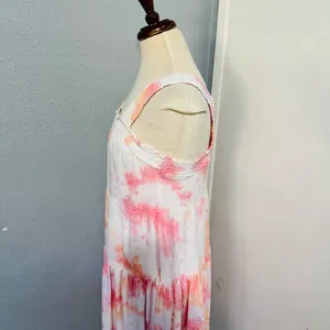 Old Navy Women Pink & White‎ Smocked Tiered Relaxed Fit Maxi Dress Size S thumbnail 4