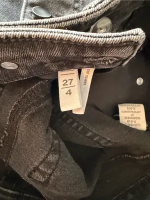 LOFT High-Rise Button Detail Jeans in Washed Black thumbnail 4