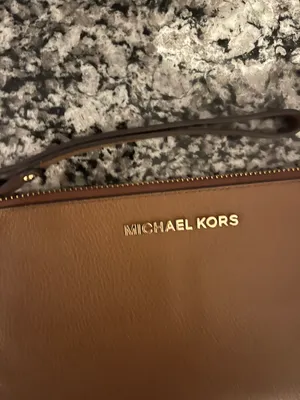Michael Kors Wallet thumbnail 2