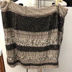 Piperlime Beaded Mini Skirt L Black Size L thumbnail 4