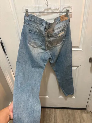Abercrombie & Fitch Distressed High Rise Mom Jeans Size 4 / 27W thumbnail 10