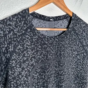 Lululemon Swiftly Tech Short Sleeve shirt 12 thumbnail 3