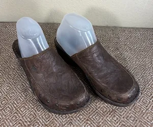 Born Shoes Womens 9 M Metal Studs Slip On Mules Clogs Brown Leather Heels Grunge thumbnail 1