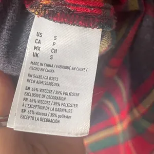 American Eagle Women's Size Small Amazingly‎ Soft Red Plaid Flannel Button Up thumbnail 5