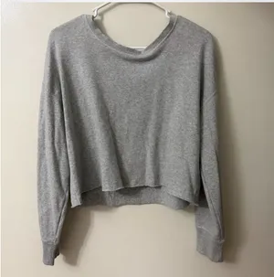 Aerie Grey cropped crewneck sweatshirt open back #loungewear size small WORN ONCE thumbnail 2