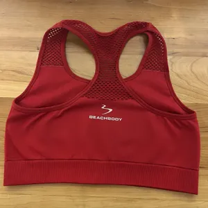 Beach Body Women's Red Racerback Sports Bra‎ With Cut Out Details Size Medium thumbnail 4