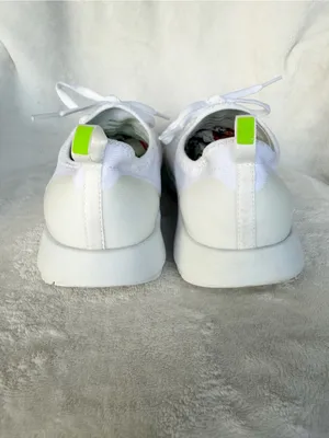 Oofos Sz 9 Eu40 00mg Sport LS Low Womens Sneakers Shoes White Recovery Comfort thumbnail 4