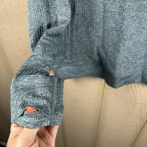 Lululemon Engineered Warmth Half-Zip 1/4 Zip Pullover Women's 8 Teal Blue Active thumbnail 4