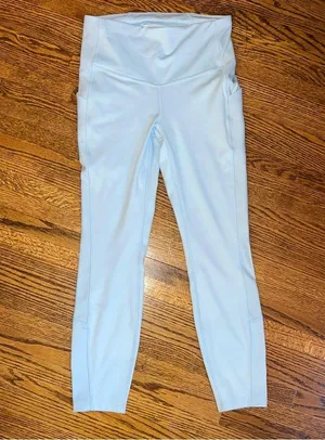 All In Motion Target Brand Yoga Pants / Leggings w/ pockets thumbnail 2