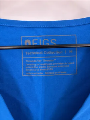 Figs Casma blue scrub top medium thumbnail 2