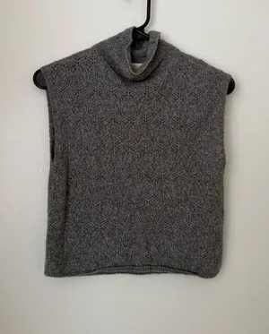 Abercrombie Top thumbnail 1
