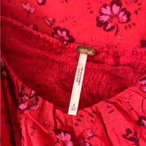 Free People Bijou Skirt Set Cherry Red Floral 2 Pc Smocked Back Ruffle sz 4 thumbnail 6
