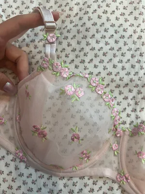 Victoria's Secret Rosebud Balconette Unlined Bra thumbnail 4