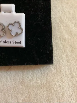 White Clover Stainless Steel Stud Earrings thumbnail 3