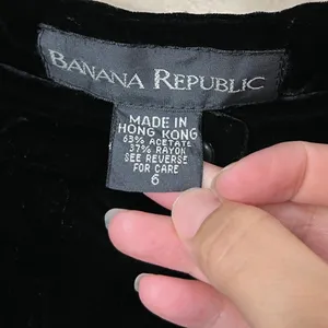 Vintage Banana Republic Black Velvet‎ Button Front Maxi Skirt Size 6 thumbnail 4