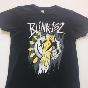 BLINK-182 Graphic Band Tee thumbnail 4