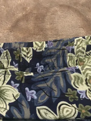 Sag Harbor Petite Pencil Skirt Women’s Size M Navy Floral with Border Print thumbnail 7