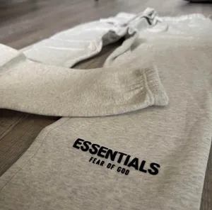 Essential x small Light oat cuffed sweatpants New thumbnail 2