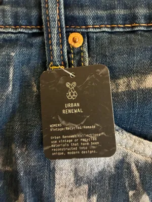 Levi’s Skirt Denim thumbnail 2