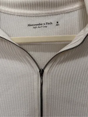 Abercrombie & Fitch‎ Soft A&F Cozy Ribbed Quarter Zip Pullover Size Medium thumbnail 2
