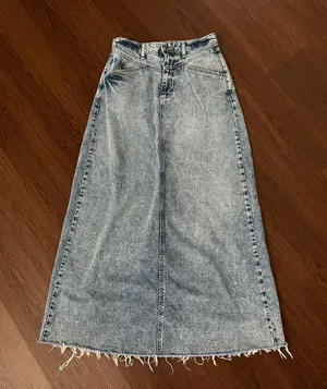 Free People We The Free Come As People Free You Are Denim Maxi Skirt Size 0 thumbnail 3