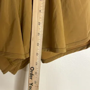 Offline by Aerie Women's Size S Real Me Smocked Running Tan Shorts‎ gym exercise thumbnail 6