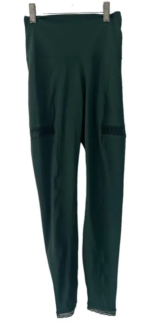 Nike Women's Size XS Green Yoga Lace Trim High Waisted Crop Leggings‎ thumbnail 1