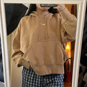 nike hoodie thumbnail 1