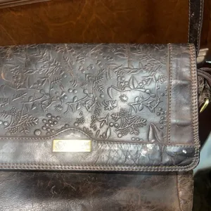 AS IS Brown Leather Crossbody/Shoulder Bag thumbnail 4