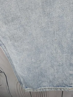 American Eagle Outfitters High-Rise Light Wash Y2K 90's Style Mom Jeans thumbnail 5