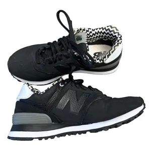 New Balance 574 Black & White Sneakers Women’s Size 5 thumbnail 7