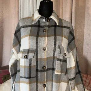 Size M Mid Length Flannel Pocketed Button Down Jacket Tan Size M thumbnail 2