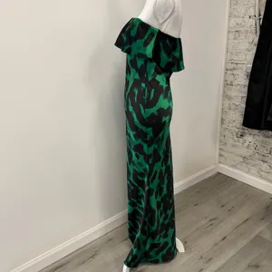 Forever 21 Women’s green black maxi dress ruffle strapless size small gown thumbnail 6