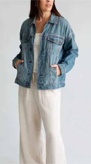 NEW CARLY JEAN LOS ANGELES CJLA Hunter Jean Jacket Medium Wash 3X thumbnail 1