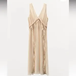 Zara midi dress with raw‎ hem and ruffles thumbnail 2