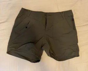 North Face Shorts thumbnail 1