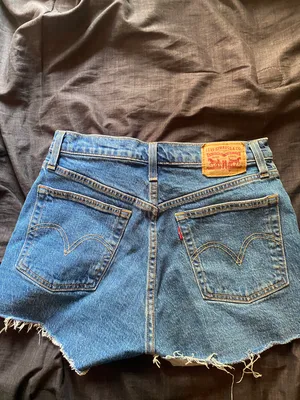 Levi’s Denim Shorts thumbnail 2