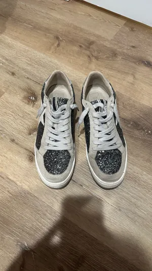 Sparkly Sneakers Silver Size 9 thumbnail 4