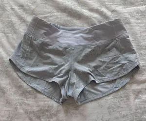 Lululemon Shorts thumbnail 1