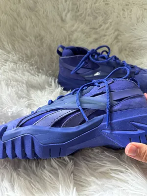 Reebok x Cardi B Club C V2 Blue Slate Chunky Sneakers Women's 7.5 thumbnail 4