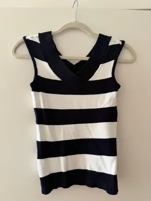 Brandy Melville Top thumbnail 2